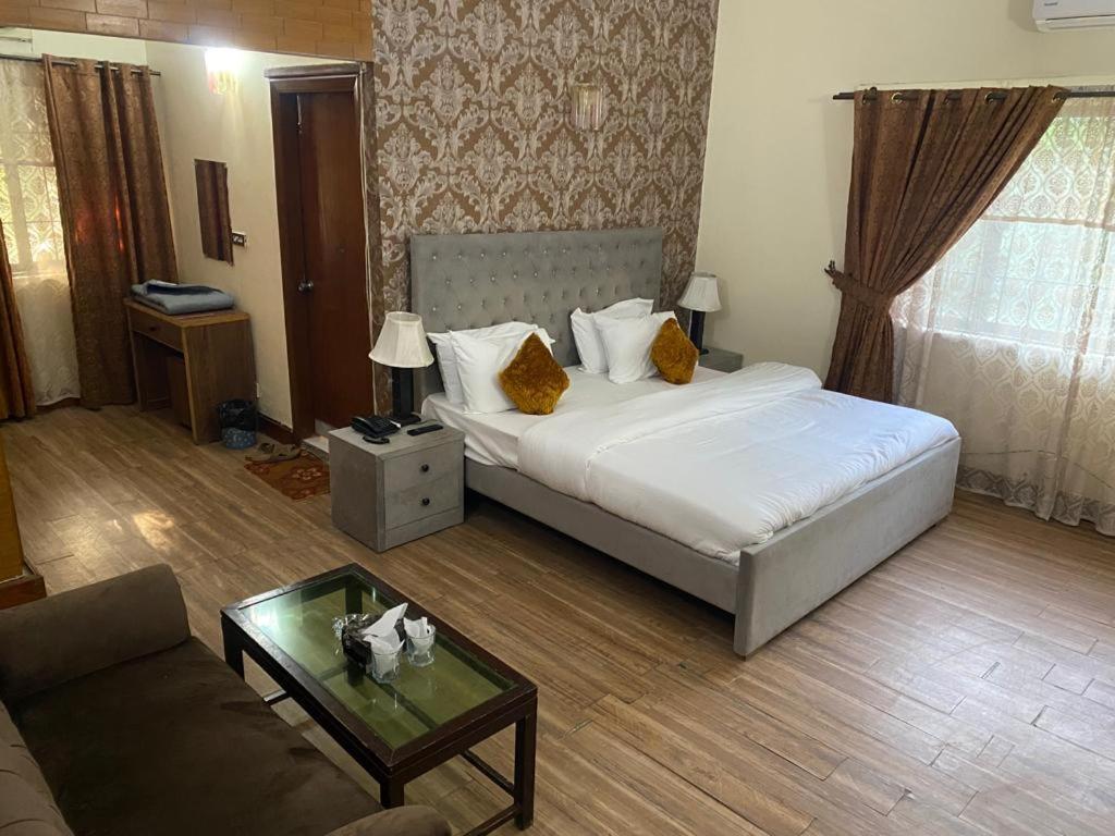 Imperial Guest House Islamabad Esterno foto